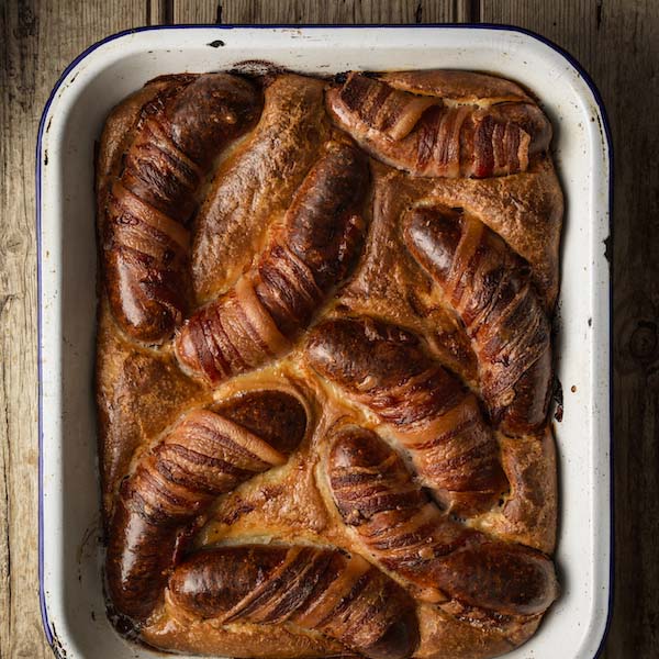 TOAD IN THE HOLE WITH ROASTED ONION AND ALE GRAVY