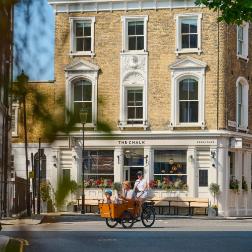 THE CHALK FREEHOUSE / CHELSEA